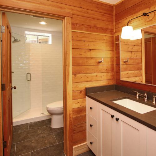 Guest House Bottom ensuite bathroom.  You never have to leave!