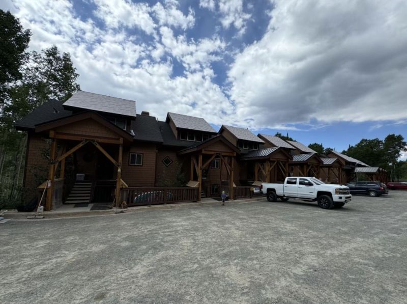 Wooded Ridge Condos At Eagle Point Before The Cottonwood Fire